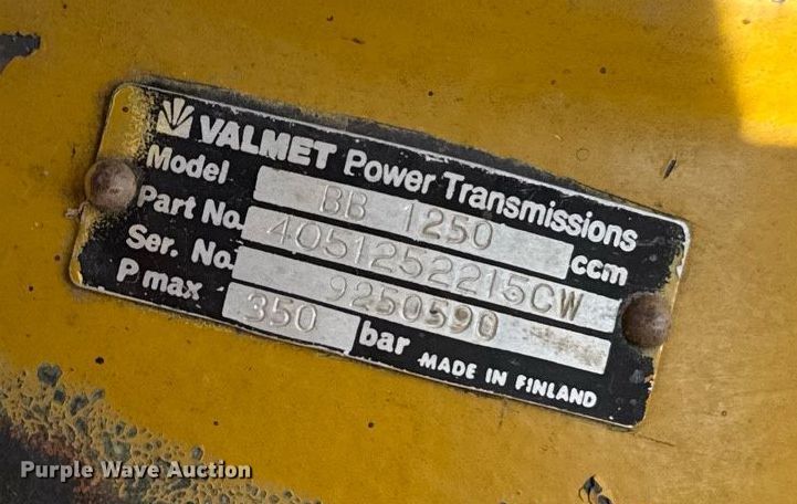 image for item DX3897 RoGator 664 sprayer