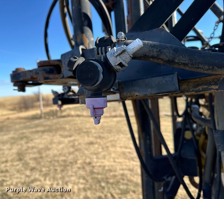 image for item DX3897 RoGator 664 sprayer