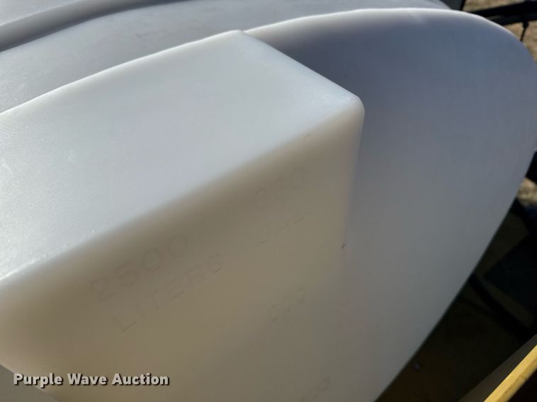 image for item DX3897 RoGator 664 sprayer