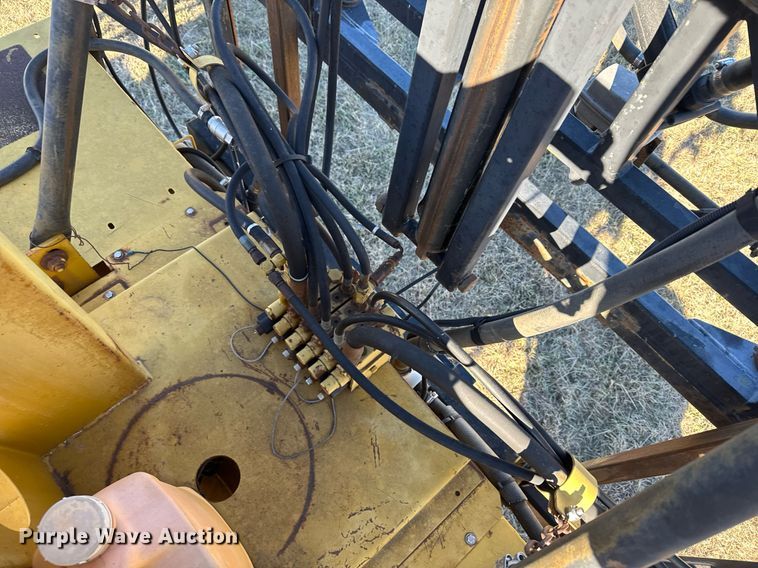 image for item DX3897 RoGator 664 sprayer