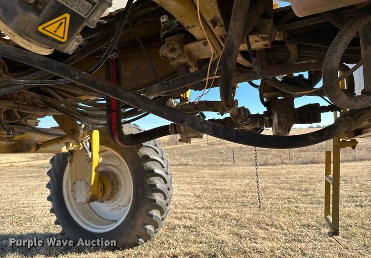 image for item DX3897 RoGator 664 sprayer