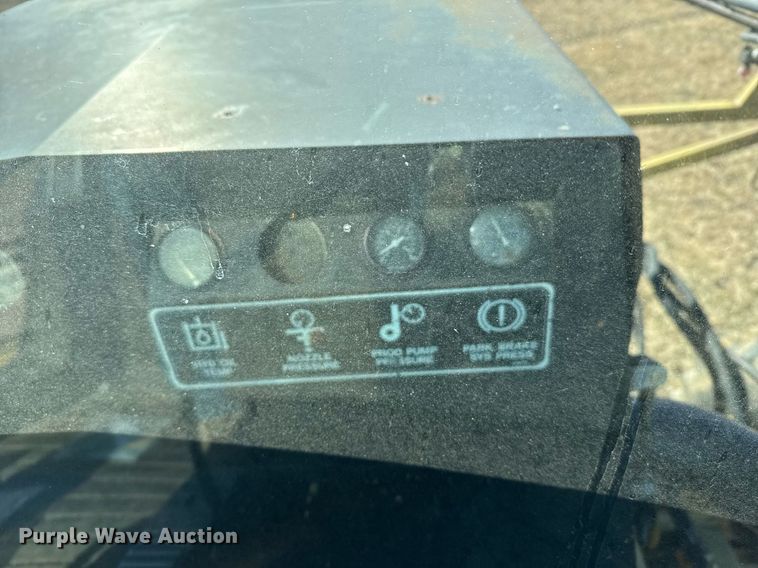 image for item DX3897 RoGator 664 sprayer