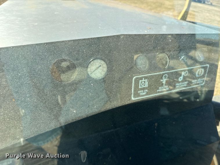 image for item DX3897 RoGator 664 sprayer