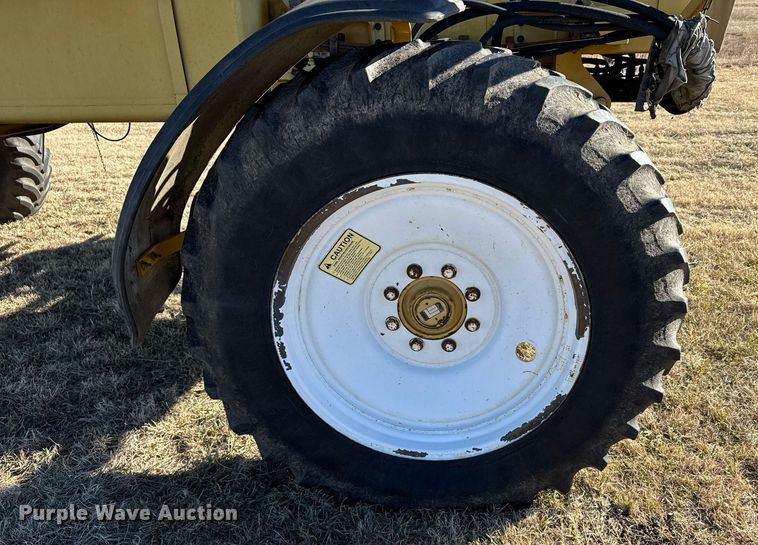 image for item DX3897 RoGator 664 sprayer