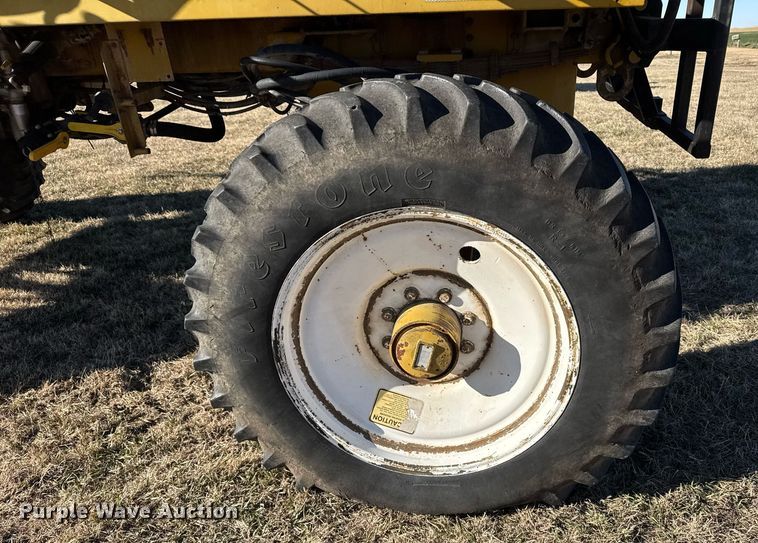 image for item DX3897 RoGator 664 sprayer