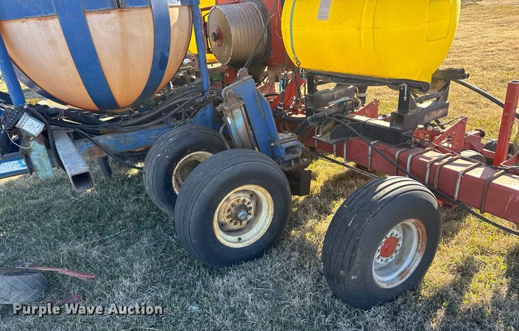 image for item DX3898 Case IH 955 planter