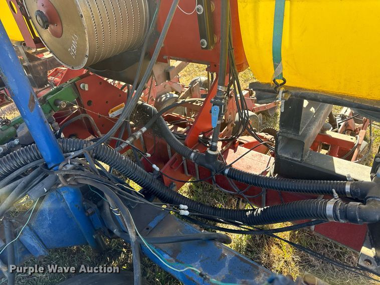 image for item DX3898 Case IH 955 planter