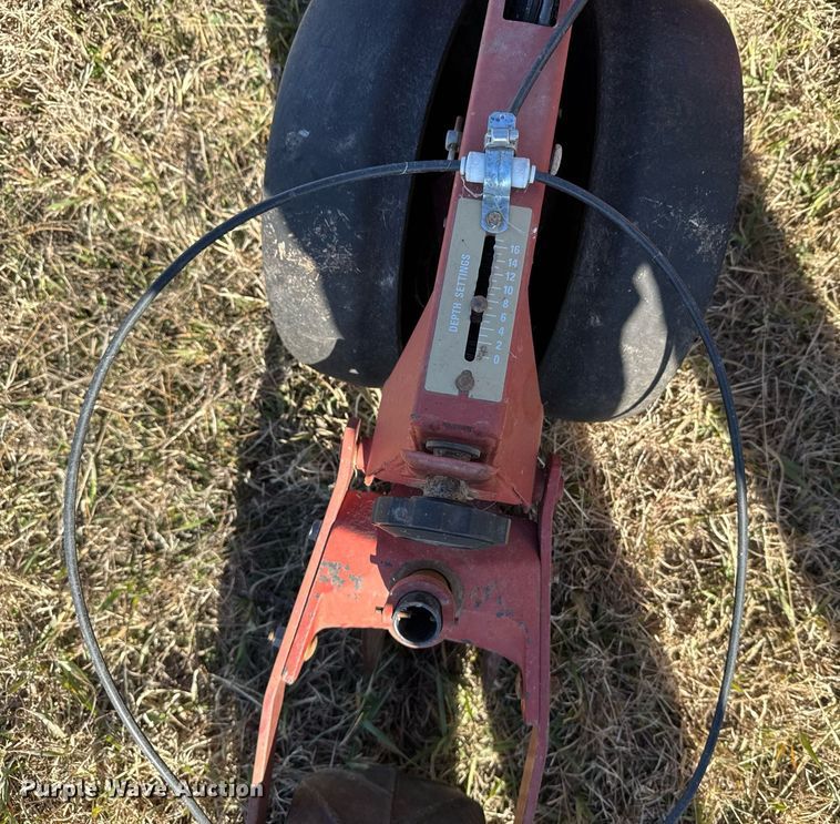 image for item DX3898 Case IH 955 planter