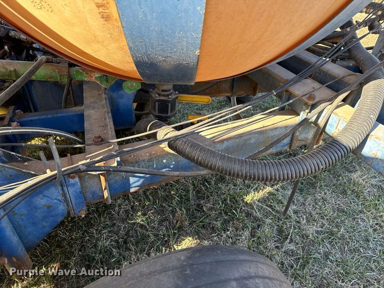 image for item DX3898 Case IH 955 planter