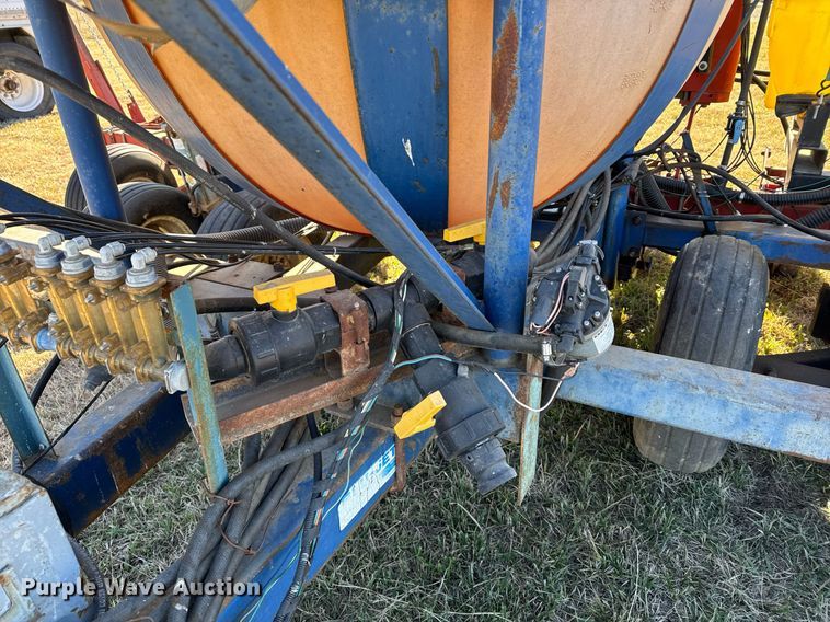 image for item DX3898 Case IH 955 planter