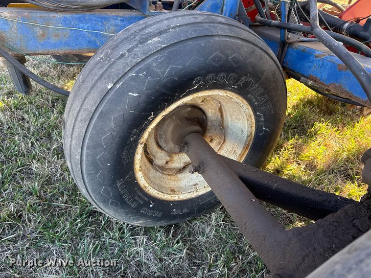 image for item DX3898 Case IH 955 planter