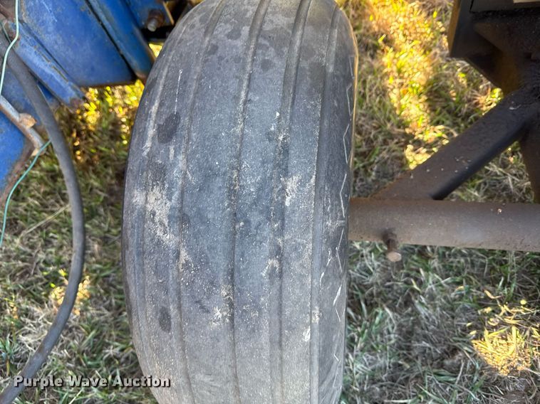 image for item DX3898 Case IH 955 planter