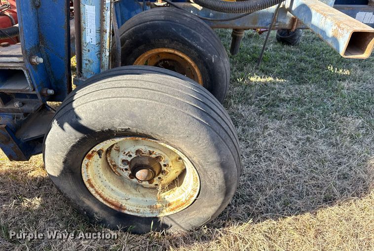 image for item DX3898 Case IH 955 planter