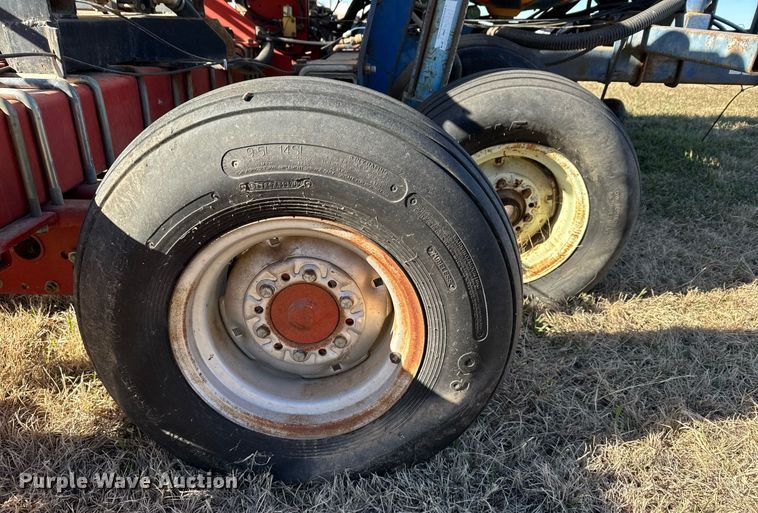 image for item DX3898 Case IH 955 planter