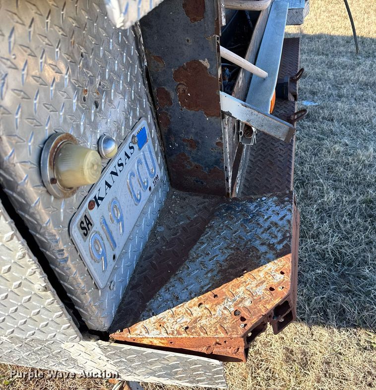 image for item DX3899 Shop built service body trailer