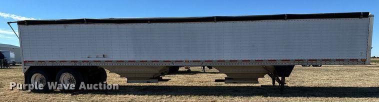 image for item DX3901 1992 Wilson DWH-200 grain trailer