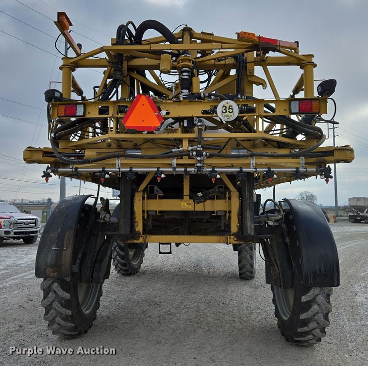 image for item EE7949 2015 Agco Rogator RG1100B sprayer