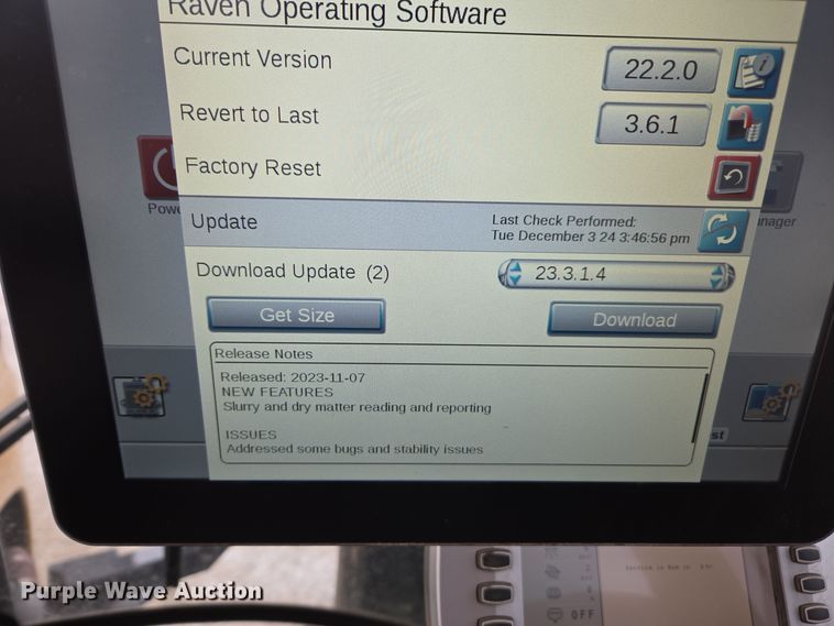 image for item EE7949 2015 Agco Rogator RG1100B sprayer