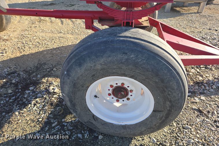 image for item EE7956 Vistron NH3 tank trailer