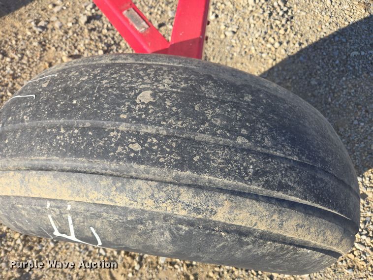 image for item EE7956 Vistron NH3 tank trailer