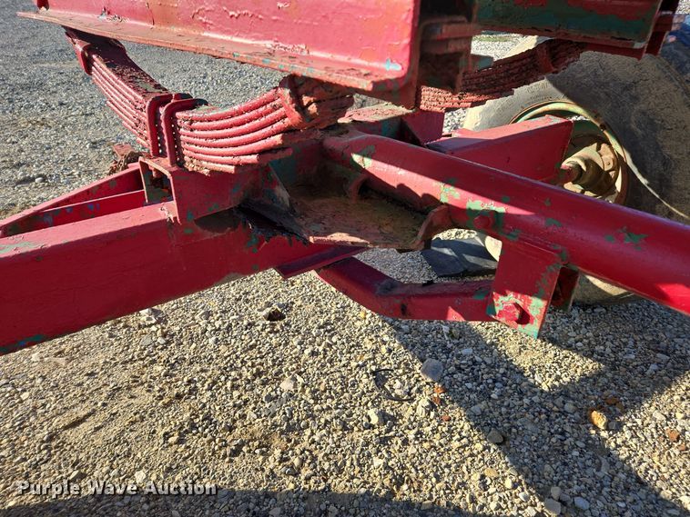 image for item EE7957 Vistron NH3 tank trailer