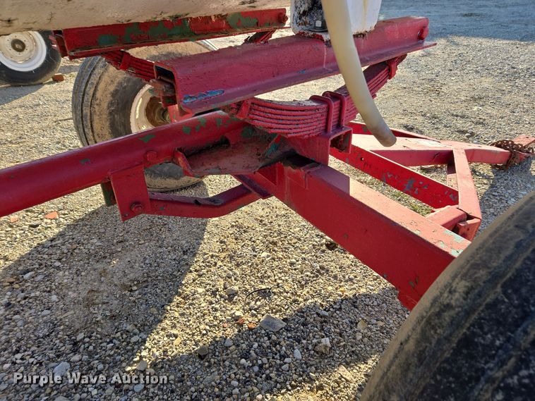 image for item EE7957 Vistron NH3 tank trailer