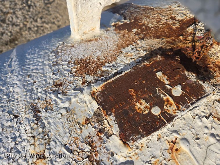 image for item EE7957 Vistron NH3 tank trailer