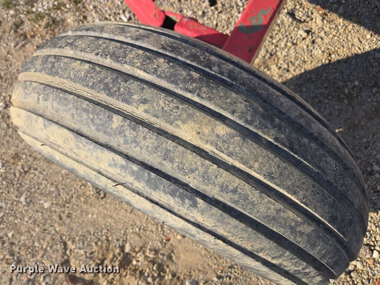 image for item EE7957 Vistron NH3 tank trailer