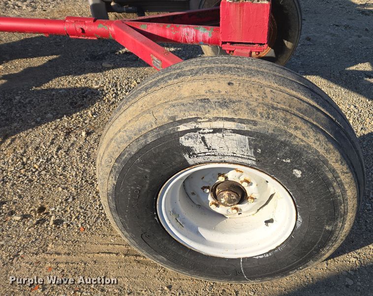 image for item EE7957 Vistron NH3 tank trailer