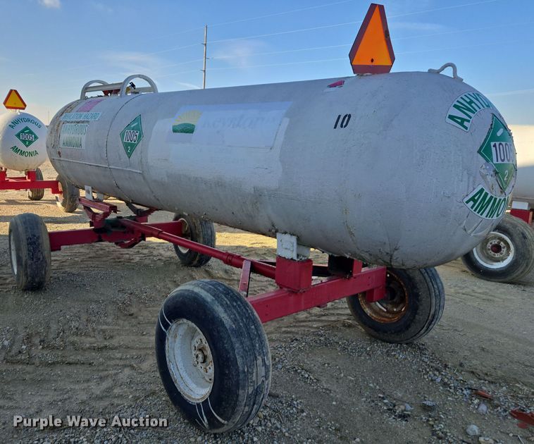 image for item EE7958 Vistron NH3 tank trailer