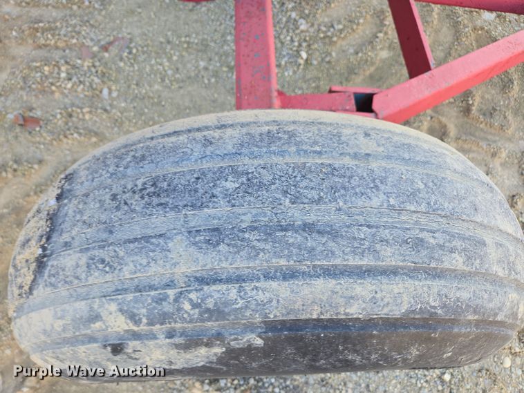 image for item EE7958 Vistron NH3 tank trailer