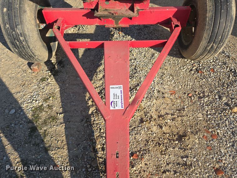 image for item EE7959 NH3 tank trailer