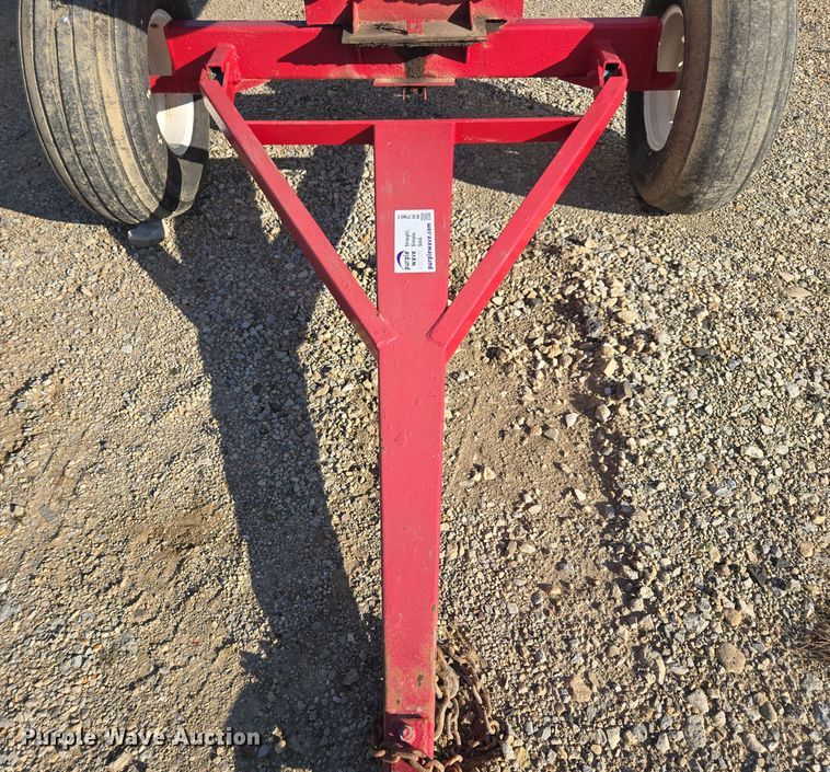 image for item EE7961 NH3 tank trailer