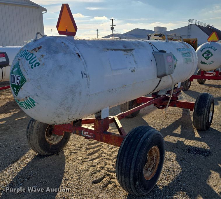 image for item EE7962 Vistron NH3 tank trailer