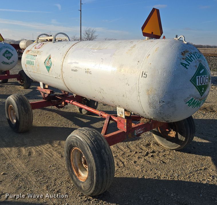 image for item EE7962 Vistron NH3 tank trailer