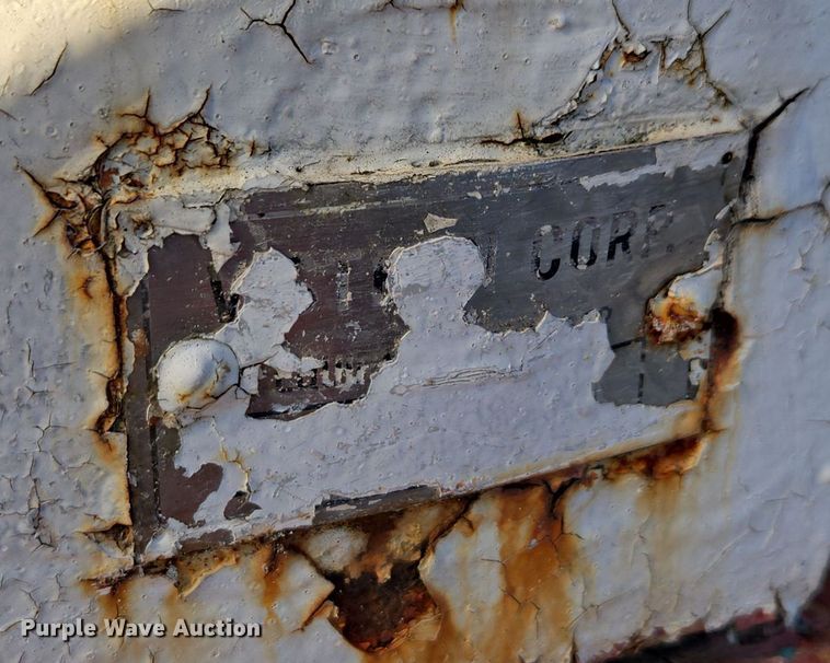 image for item EE7962 Vistron NH3 tank trailer