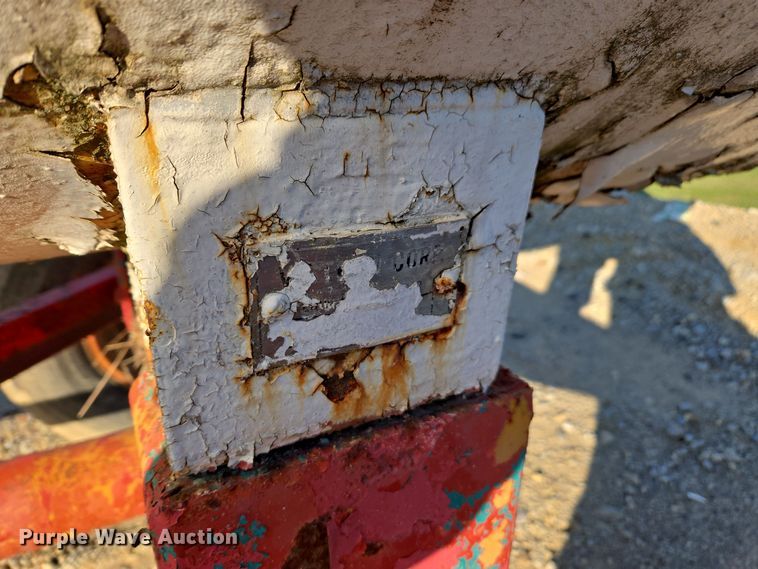 image for item EE7962 Vistron NH3 tank trailer