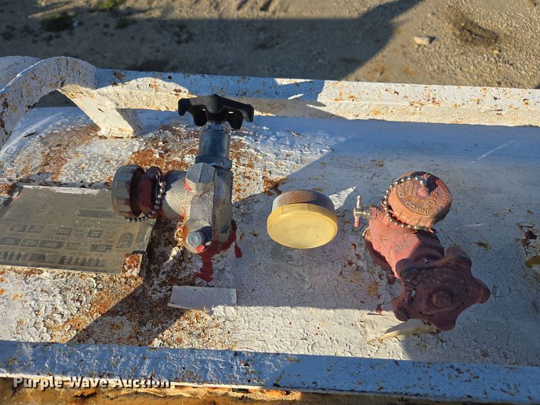 image for item EE7962 Vistron NH3 tank trailer