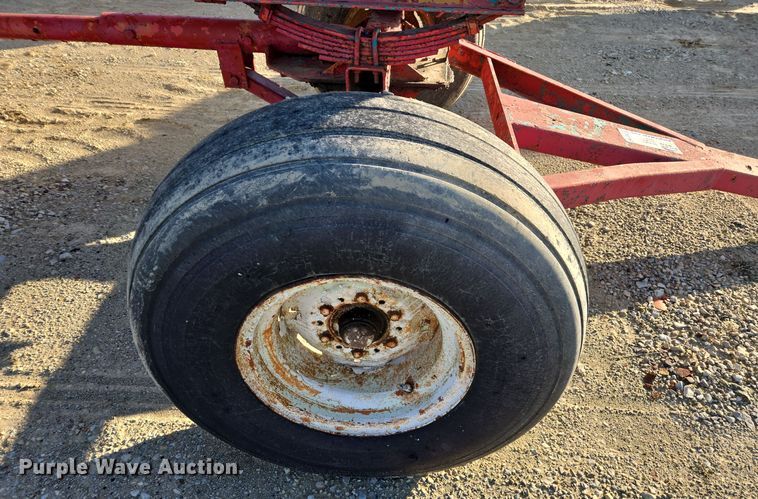 image for item EE7962 Vistron NH3 tank trailer