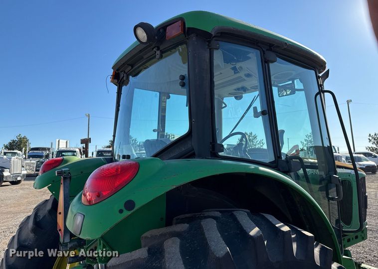 image for item EG2337 John Deere 6415 MFWD tractor