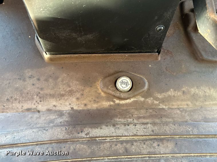 image for item EG2337 John Deere 6415 MFWD tractor