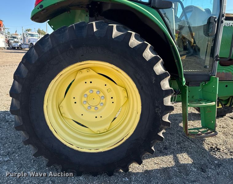 image for item EG2337 John Deere 6415 MFWD tractor
