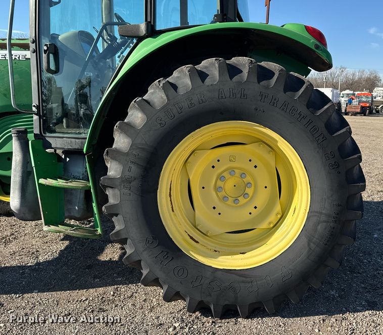 image for item EG2337 John Deere 6415 MFWD tractor