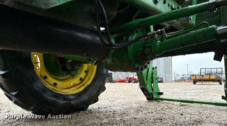 image for item EG6994 1997 John Deere 7410 MFWD tractor