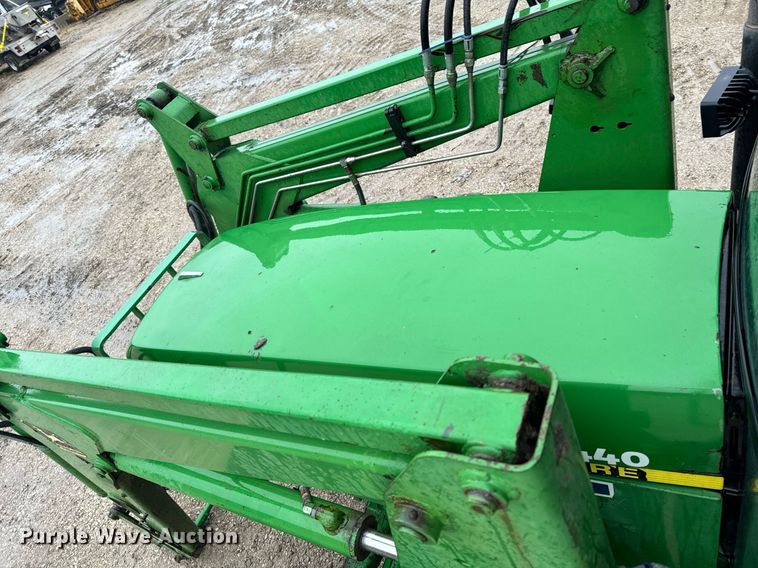 image for item EG6994 1997 John Deere 7410 MFWD tractor