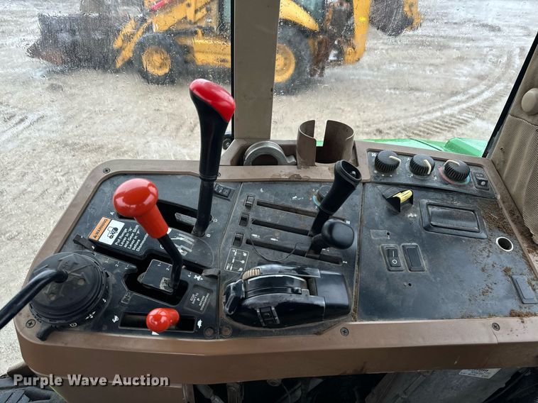 image for item EG6994 1997 John Deere 7410 MFWD tractor