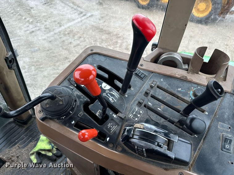 image for item EG6994 1997 John Deere 7410 MFWD tractor