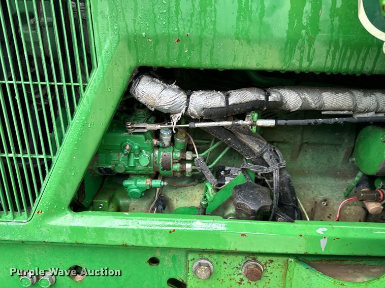 image for item EG6994 1997 John Deere 7410 MFWD tractor