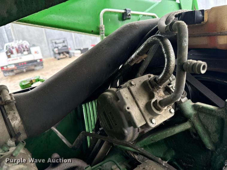 image for item EG6994 1997 John Deere 7410 MFWD tractor