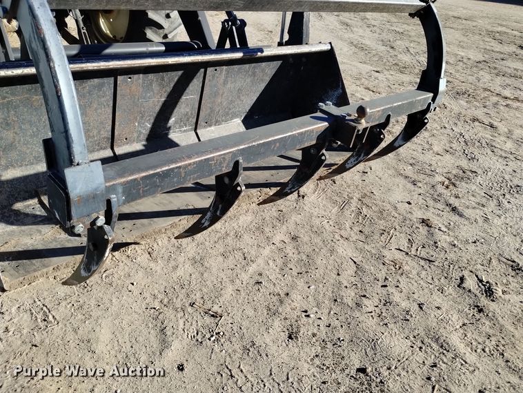 image for item EG9969 2002 New Holland TV140 bi-directional tractor